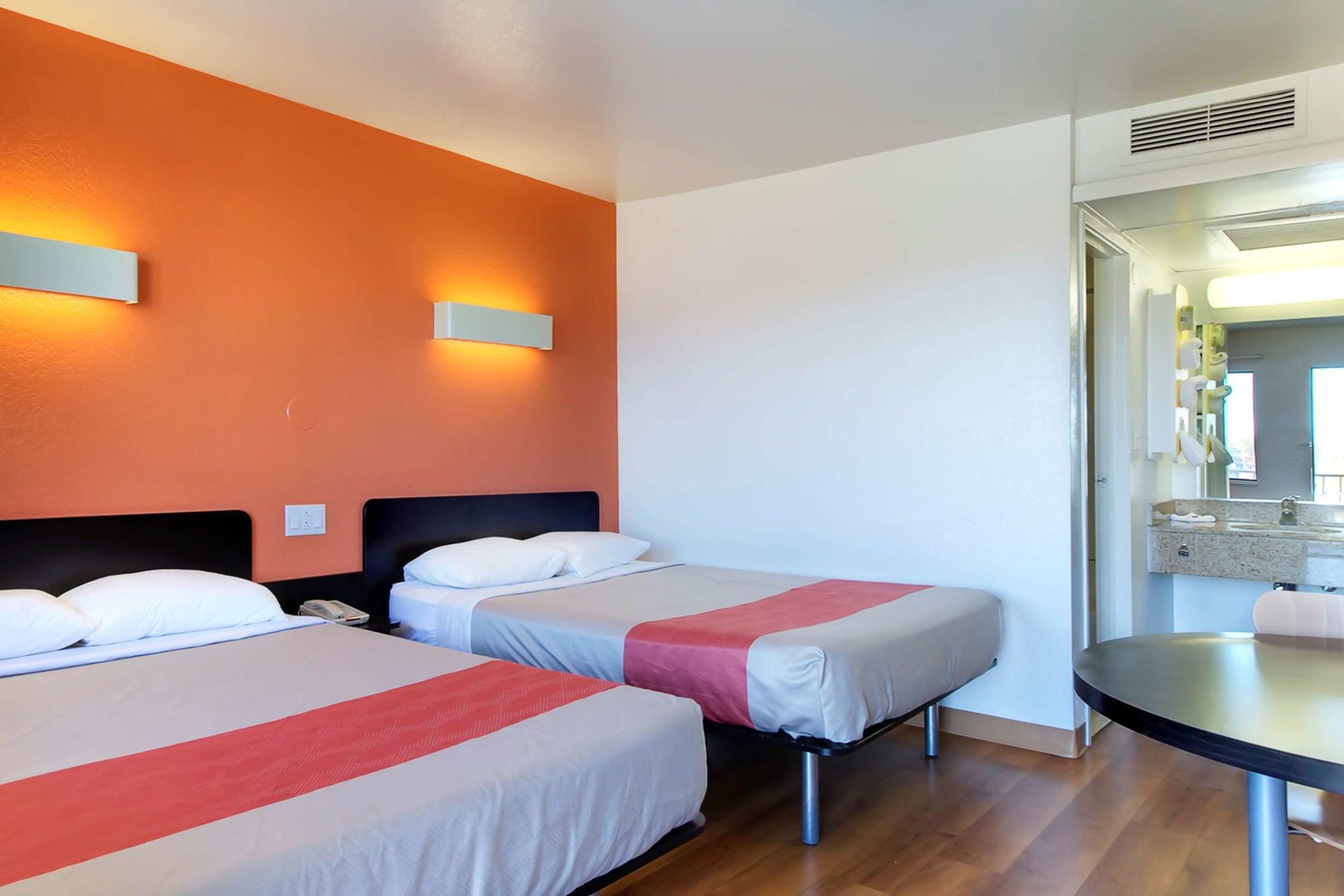 Motel 6-Capitol Heights, Md - Washington Largo Kültér fotó