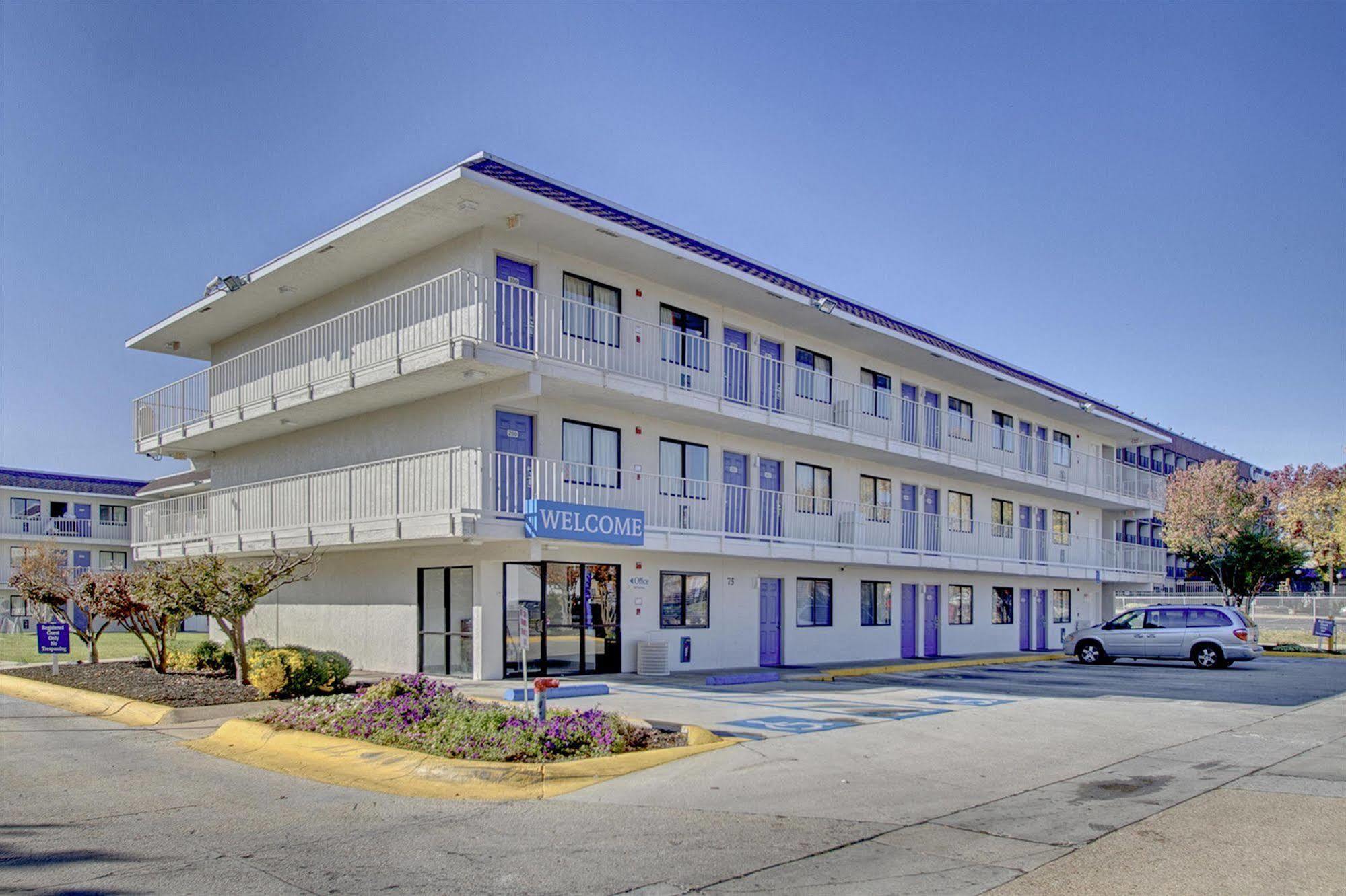 Motel 6-Capitol Heights, Md - Washington Largo Kültér fotó