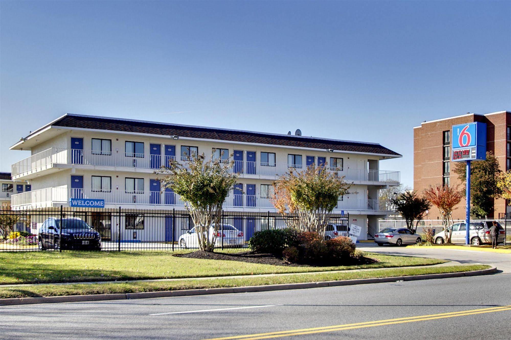 Motel 6-Capitol Heights, Md - Washington Largo Kültér fotó